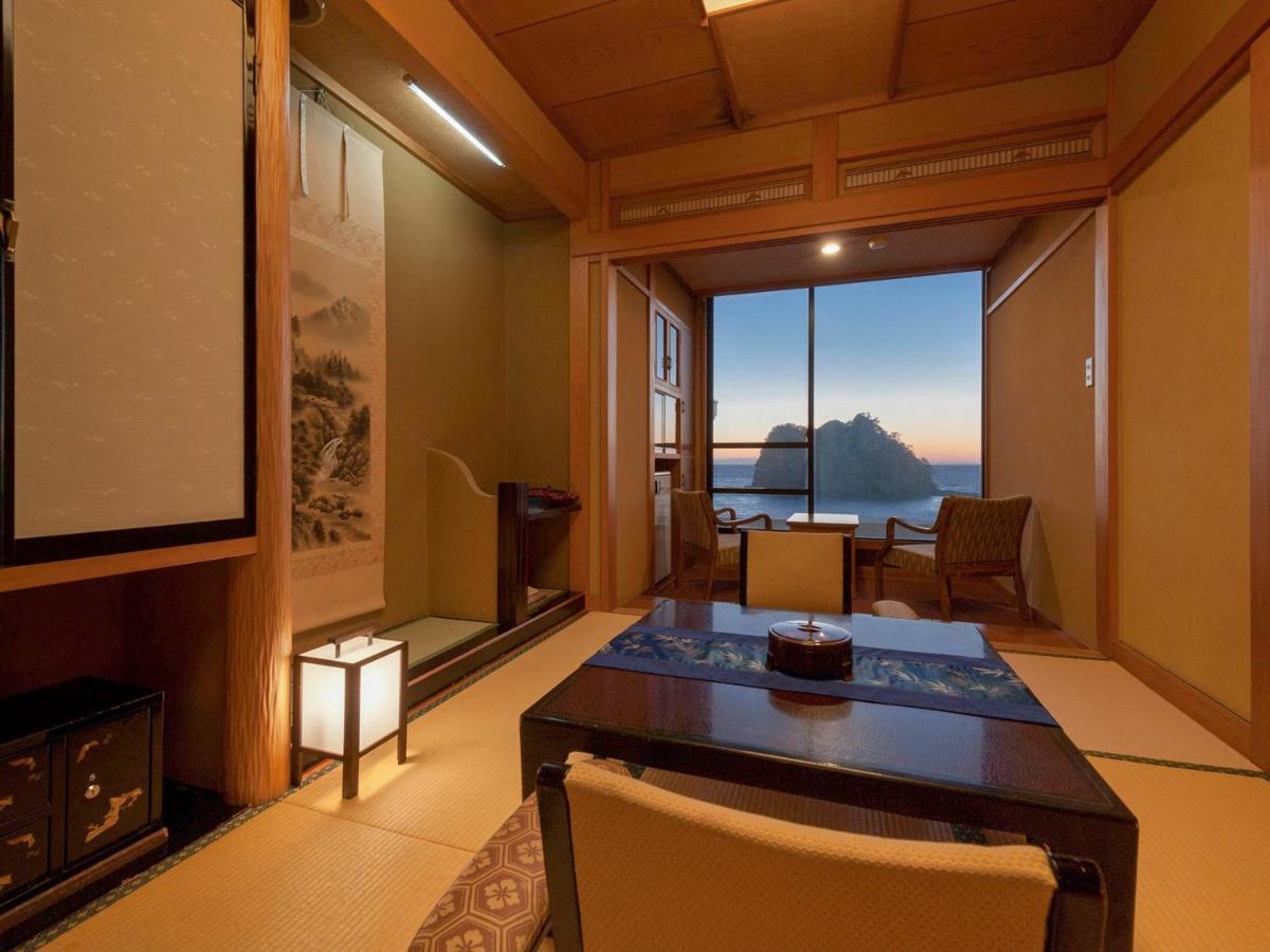 ホテル 海辺のかくれ湯 清流 西伊豆町 エクステリア 写真