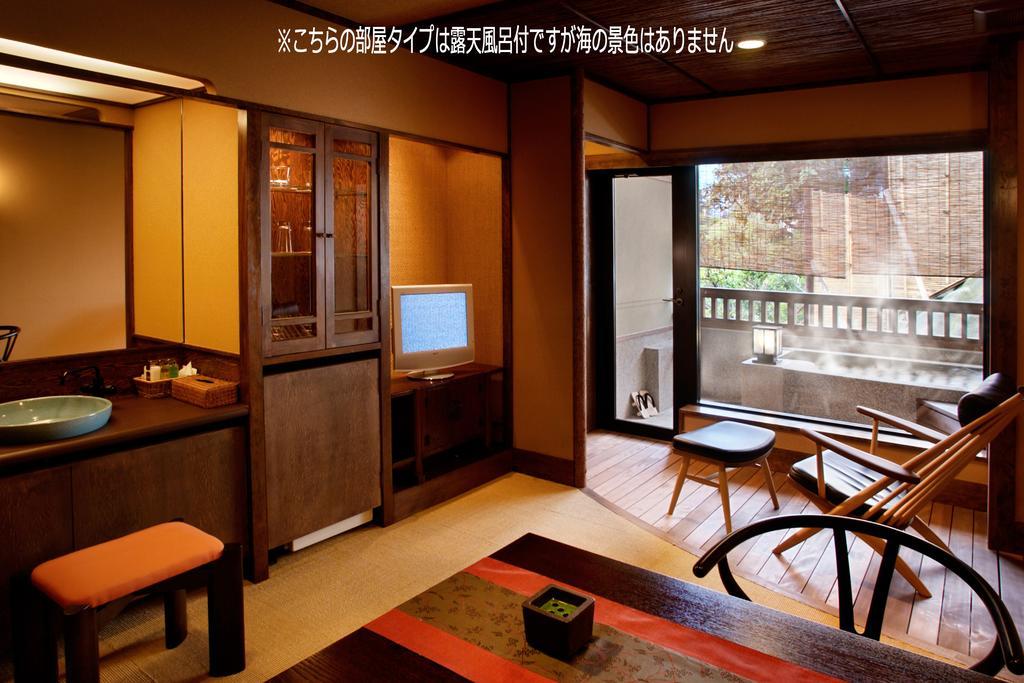 ホテル 海辺のかくれ湯 清流 西伊豆町 エクステリア 写真